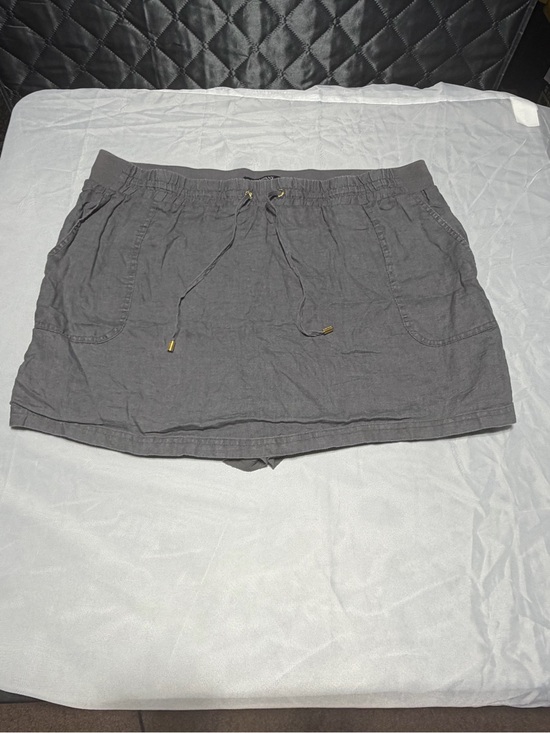 Ellen Tracy Pants - Ellen Tracy Drawstring Casual Skort in Gray with Gold Eyelets